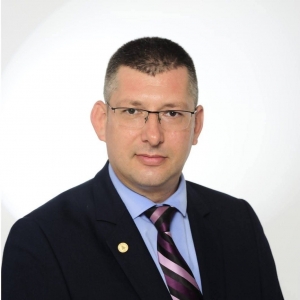 GEORGE NAFTAN