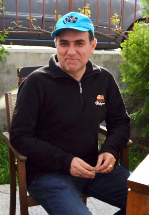 DANIEL ZAHARIEV
